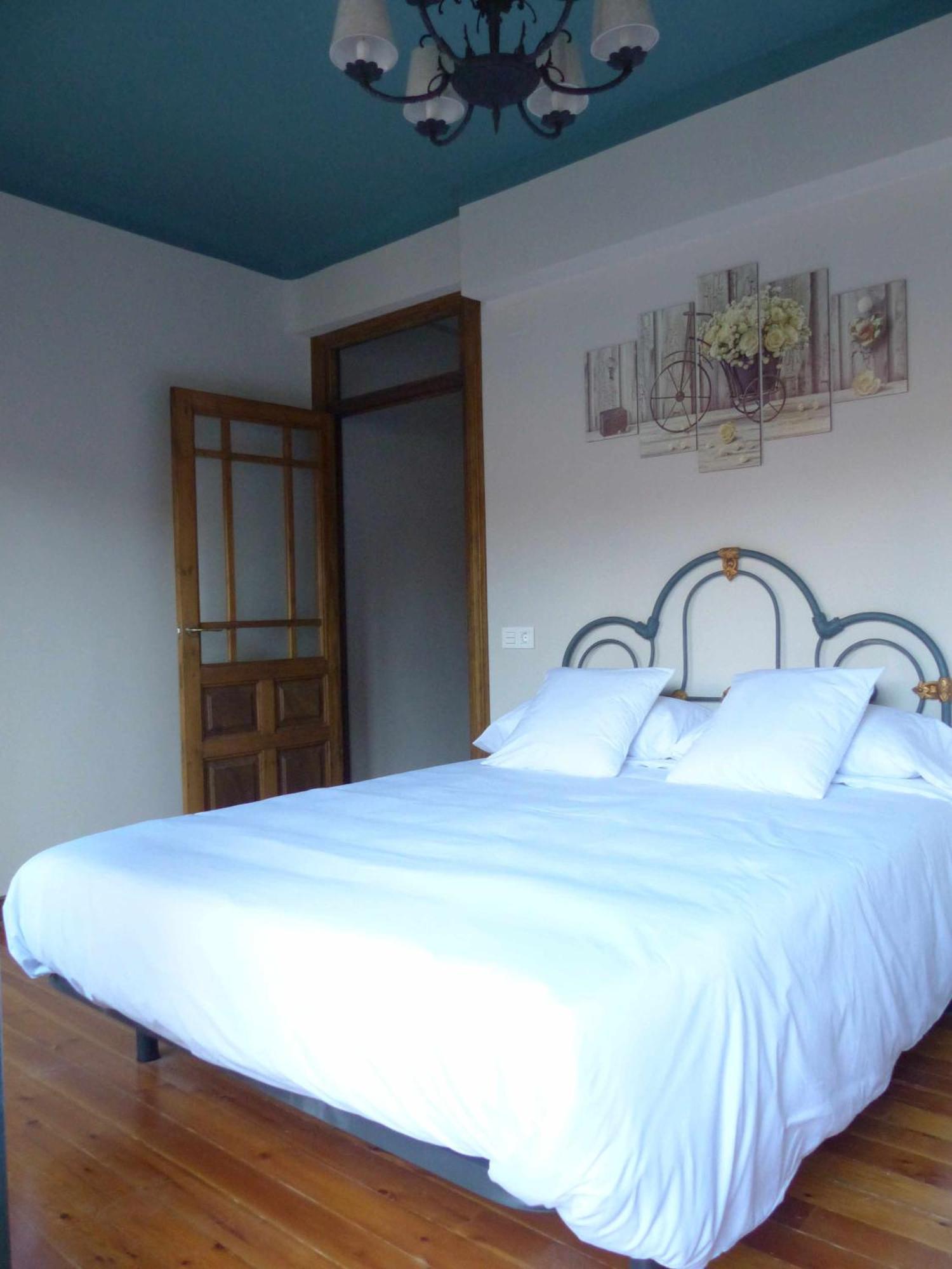 Apartamento Abside De San Juan III Estella Ngoại thất bức ảnh